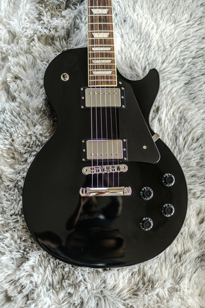 LIKE NEW Gibson Les Paul Studio 2024 - Present - Ebony