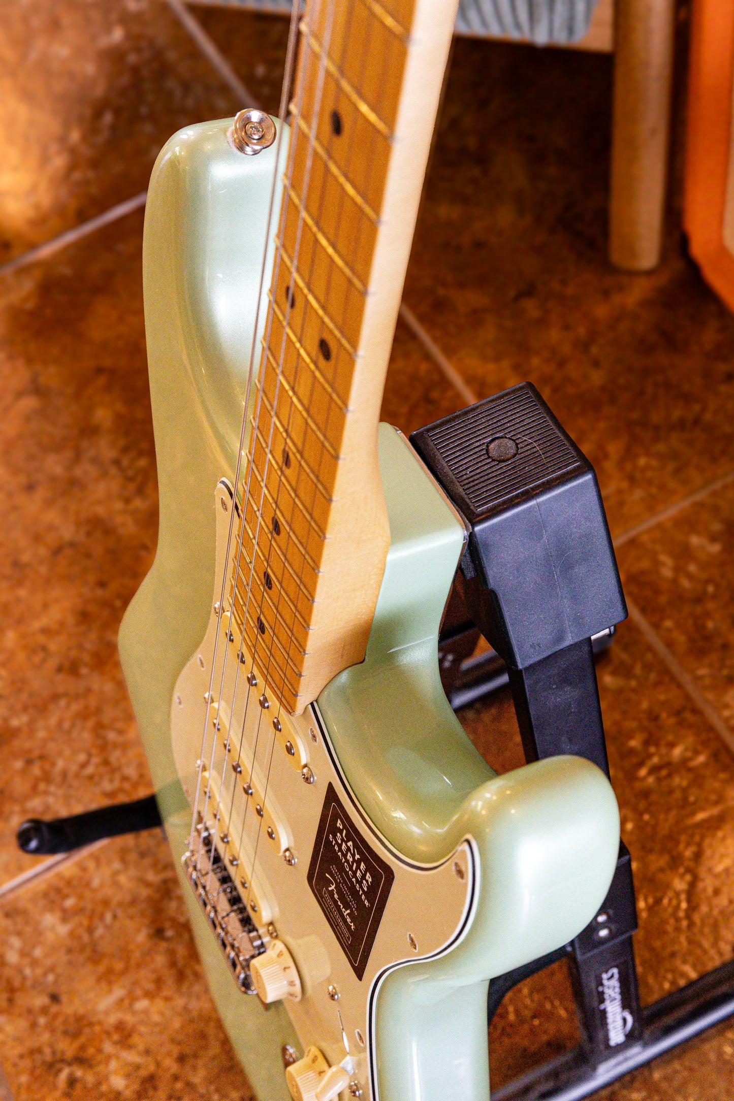 Fender Player Stratocaster with Maple Fretboard 2019 - 2021 - Surf Pearl