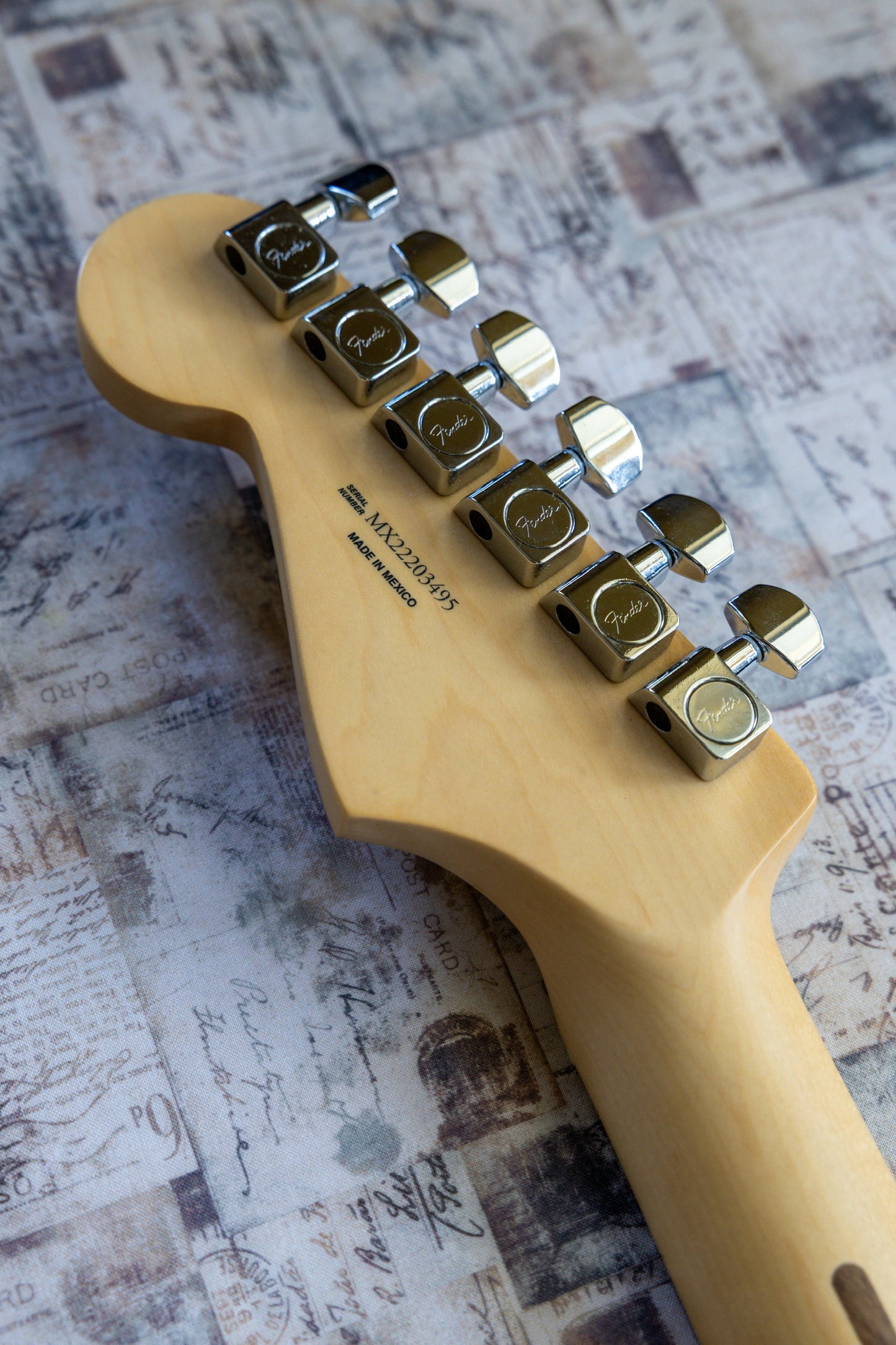 Fender Player Stratocaster with Maple Fretboard 2018 - Present - Tidepool