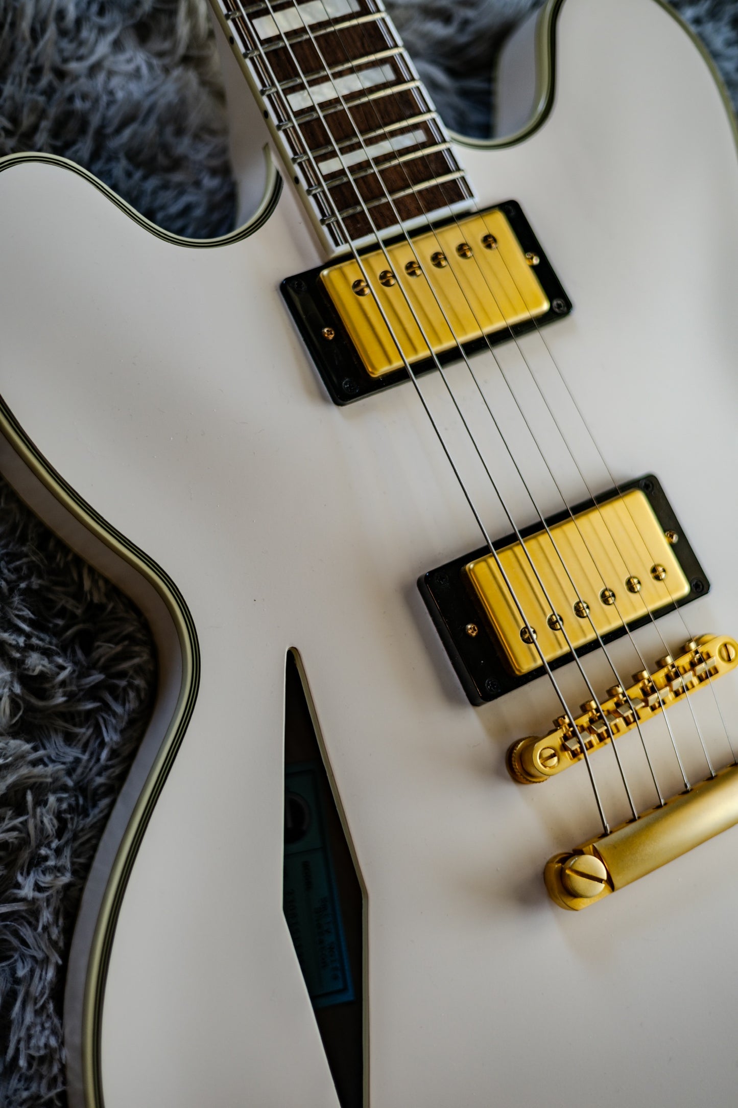 Epiphone Emily Wolfe "White Wolfe" Signature Sheraton 2023 - Present - Aged Bone White