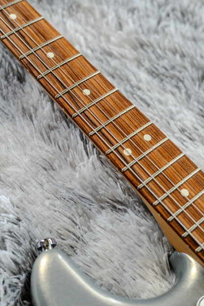 UPGRADED MINT Fender Player Stratocaster with Pau Ferro Fretboard 2018 - Present - Silver