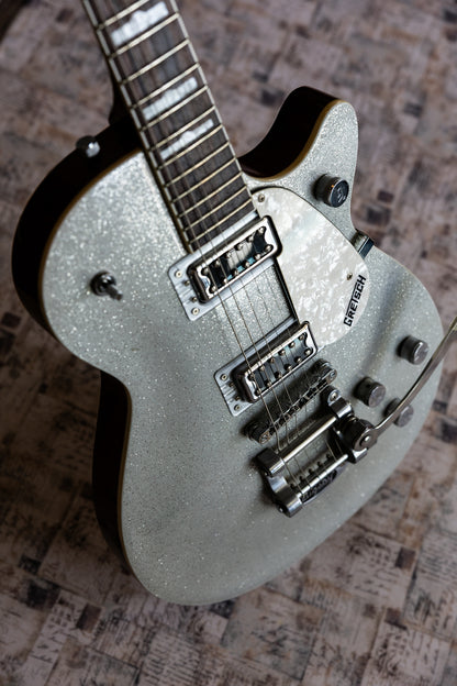 Gretsch G5439T Electromatic Pro Jet with Black Top Filter'Tron Pickups and Bigsby 2014 - 2017 - Silver Sparkle