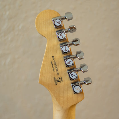 STUNNING Fender Player Stratocaster HSS Plus Top with Maple Fretboard 2019 - 2021 - Blue Burst