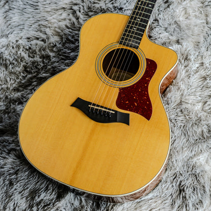 Taylor 214ce DLX with ES2 Electronics 2014 - Present - Natural