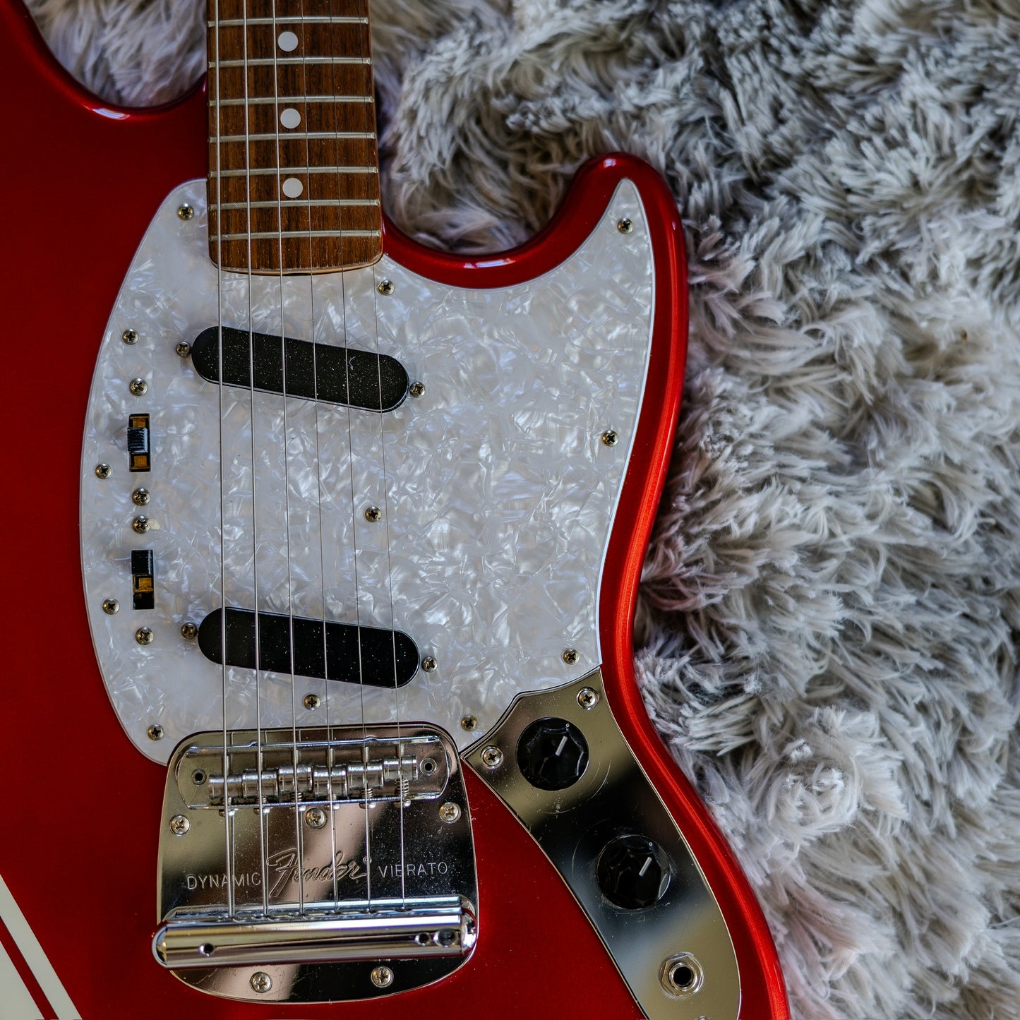 Fender MG-73 Mustang Reissue MIJ