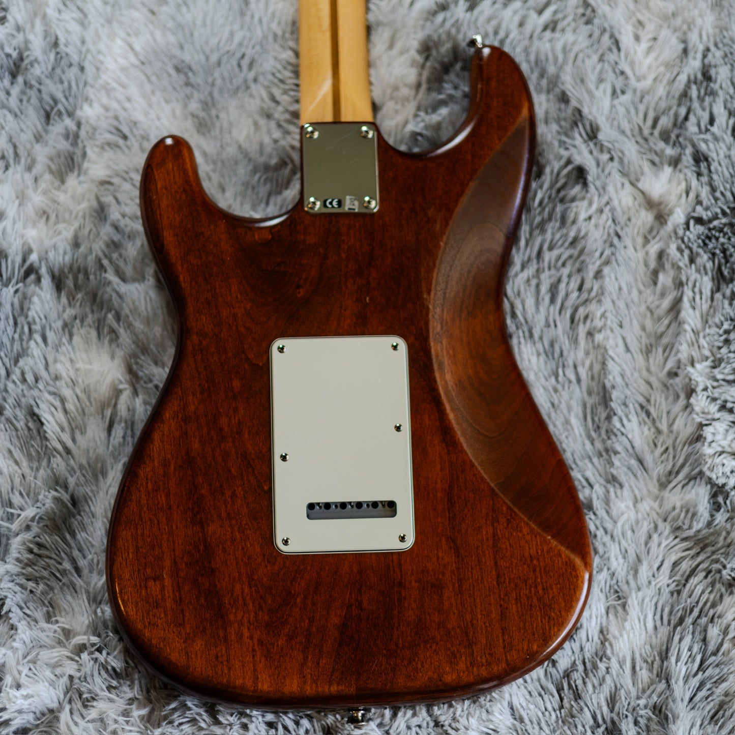 Fender USA Nitro Satin Series Stratocaster 2012 - 2014 - Honeyburst