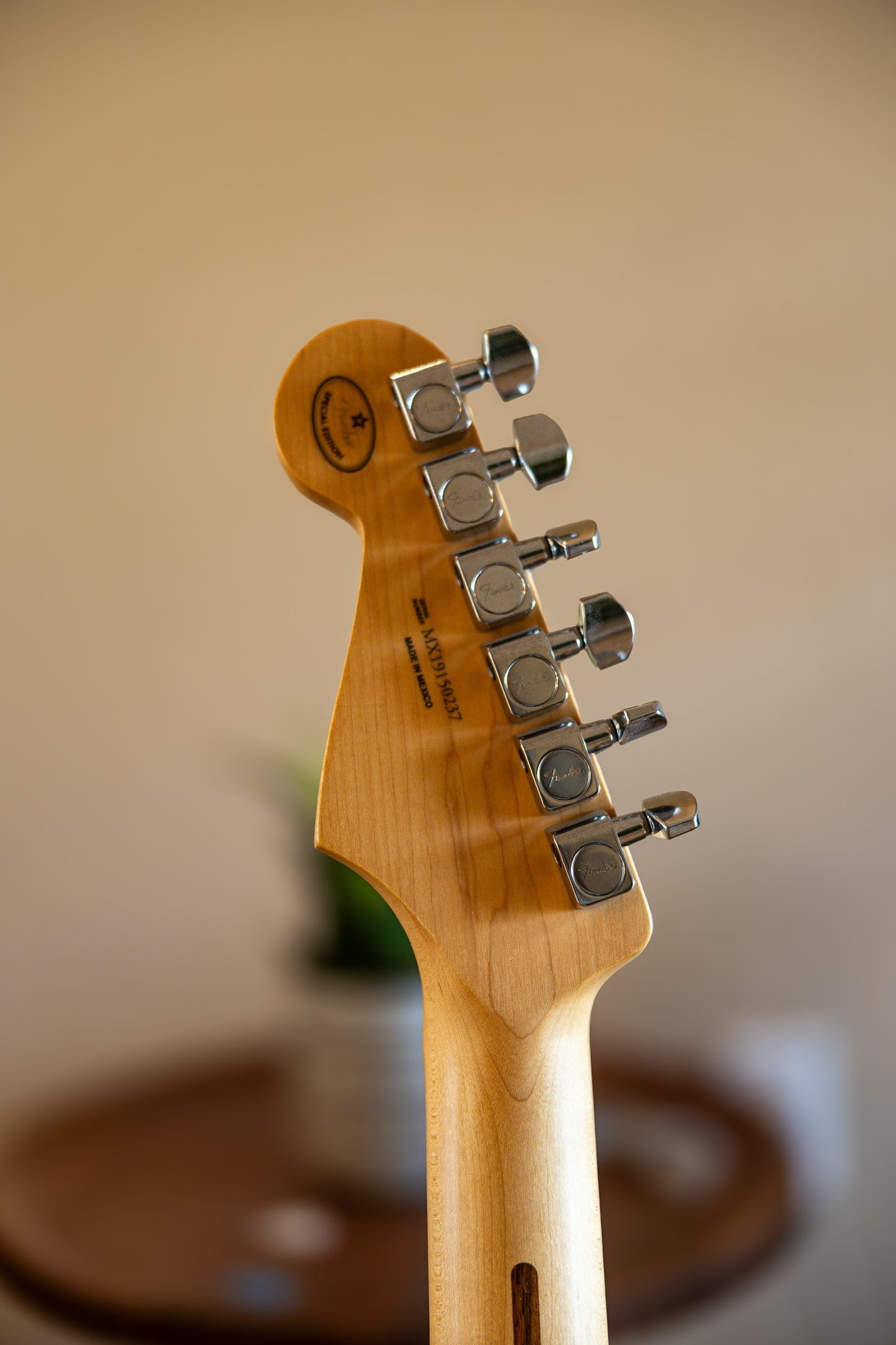 Fender Player Stratocaster with Maple Fretboard 2019 - 2021 - Surf Pearl limited edition