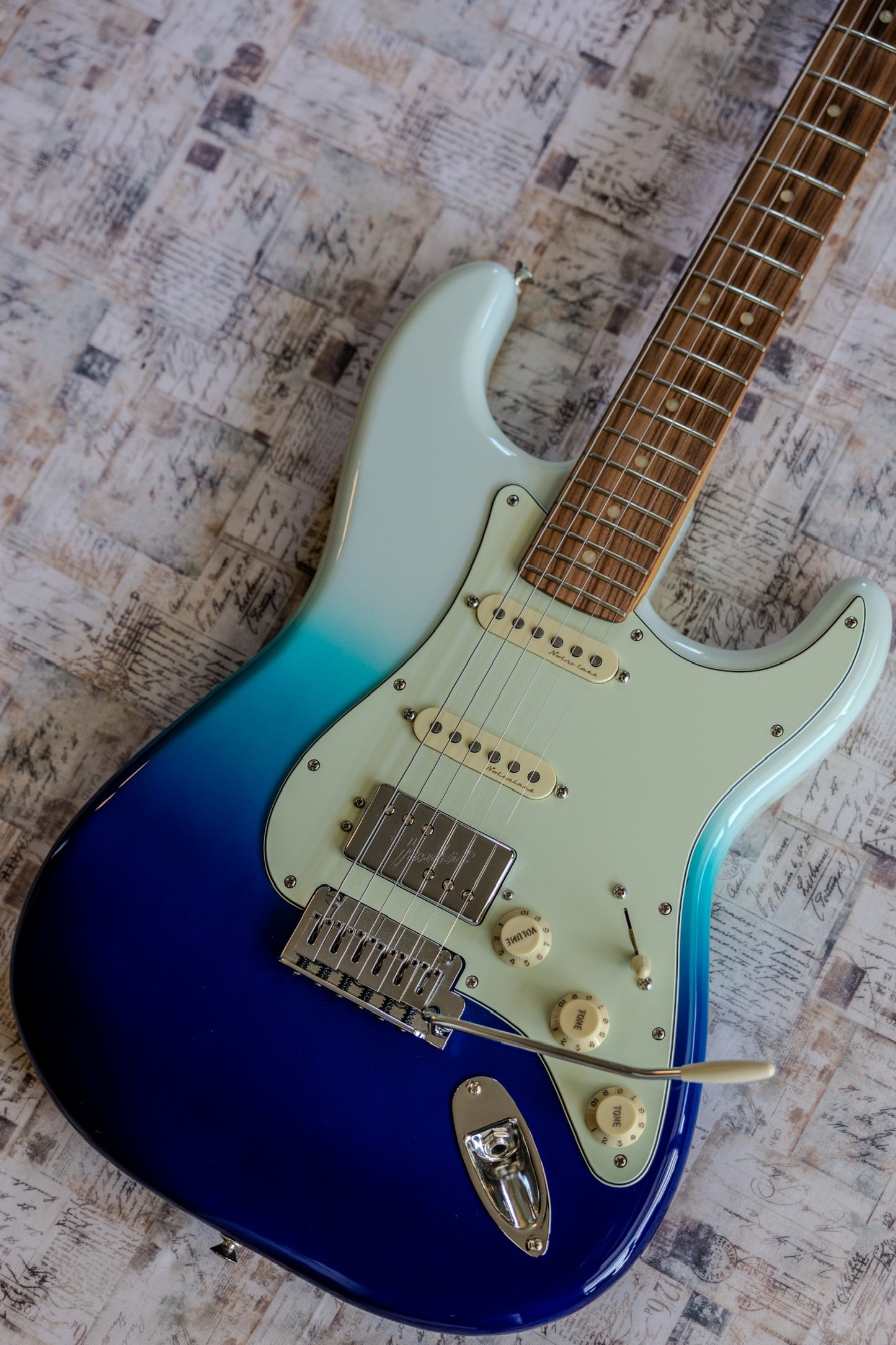 Fender Player Plus Stratocaster HSS with Pau Ferro Fretboard 2021 - Present - Belair Blue