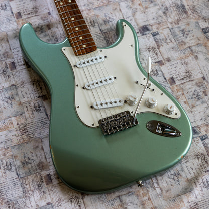 Fender Player Stratocaster with Pau Ferro Fretboard 2018 - 2021 - Sage Green Metallic