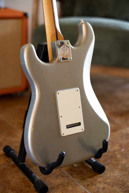 Fender Player Stratocaster with Pau Ferro Fretboard 2018 - Present - Silver