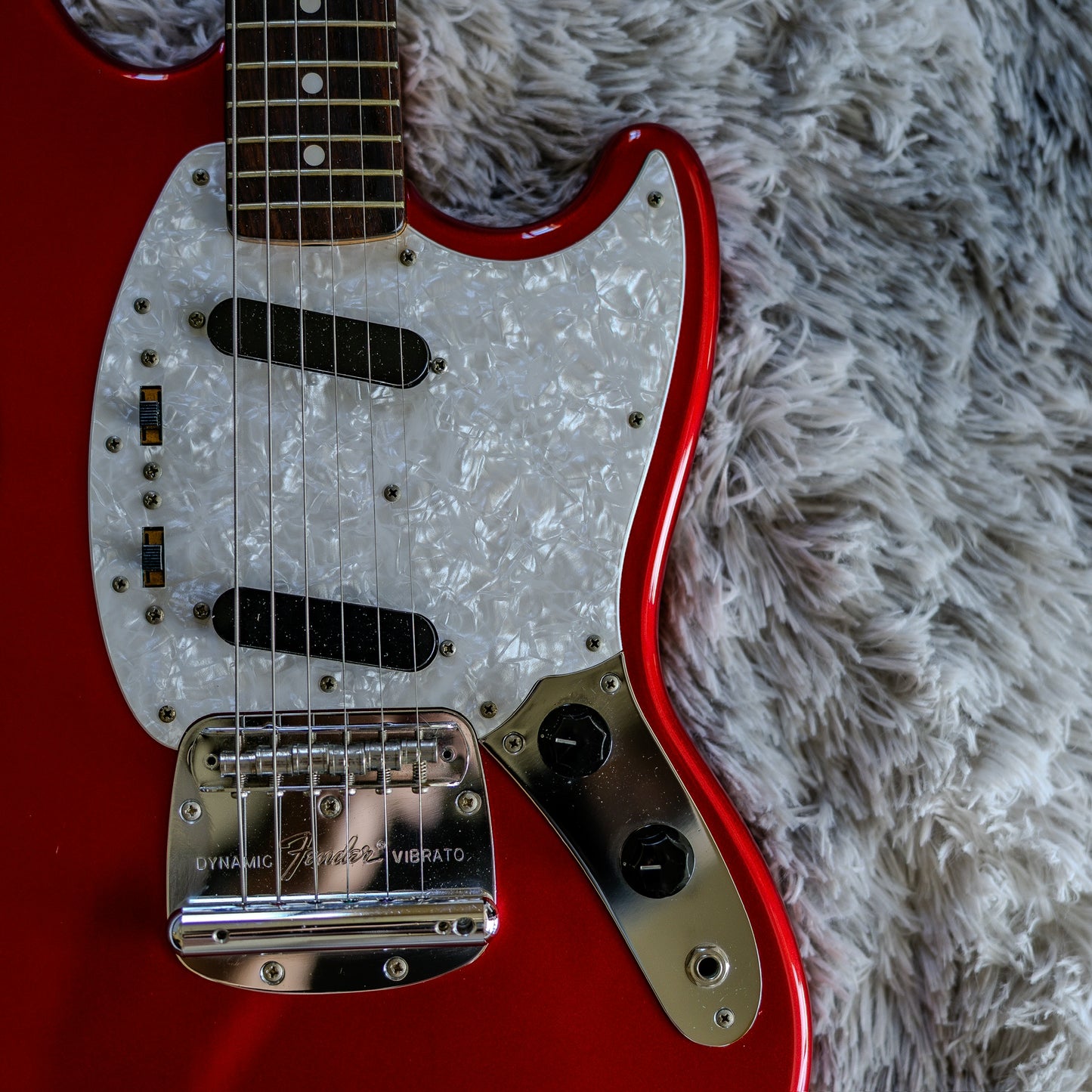 Fender MG-69 Mustang Reissue MIJ