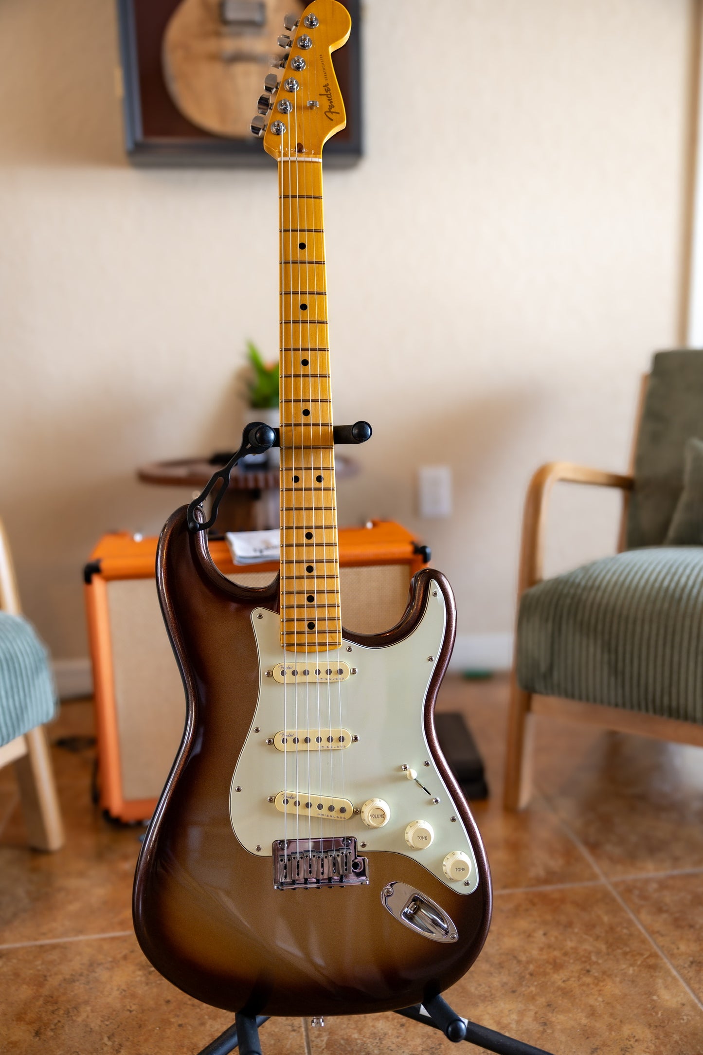 Fender American Ultra Stratocaster with Maple Fretboard 2019 - Present - Mocha Burst