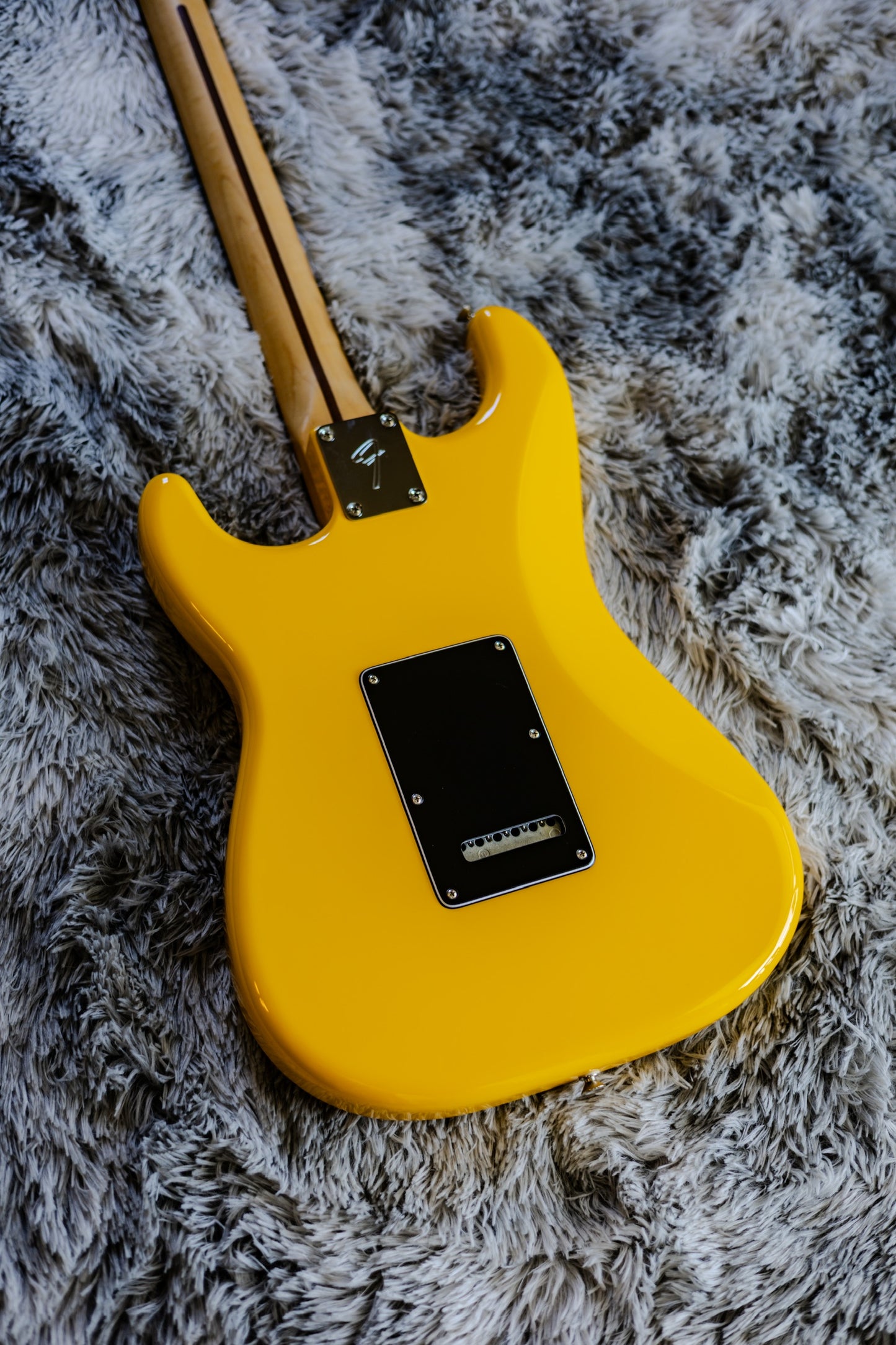 Fender Player Stratocaster HSS with Ebony Fretboard 2021 - Ferrari Yellow