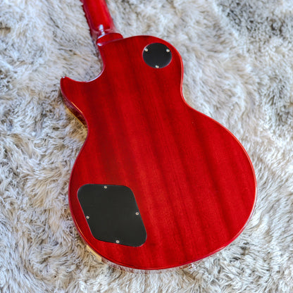 RARE Slash Limited Run Custom Shop Les Paul — AAA flame top, killer tone, clean shape.