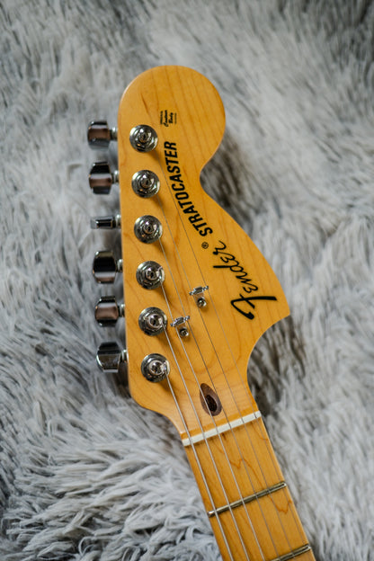 Fender USA Nitro Satin Series Stratocaster 2012 - 2014 - Honeyburst